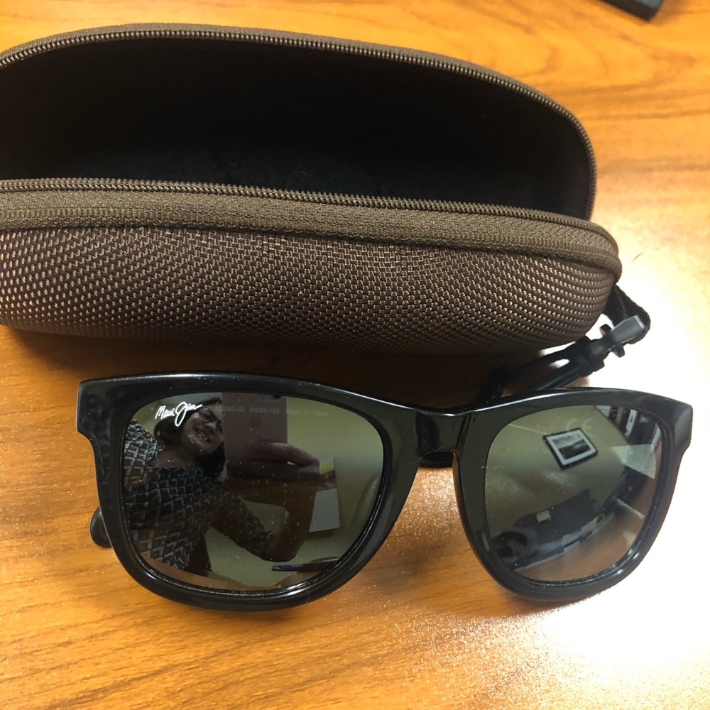 Maui Jim Men’s “Legends” sunglasses